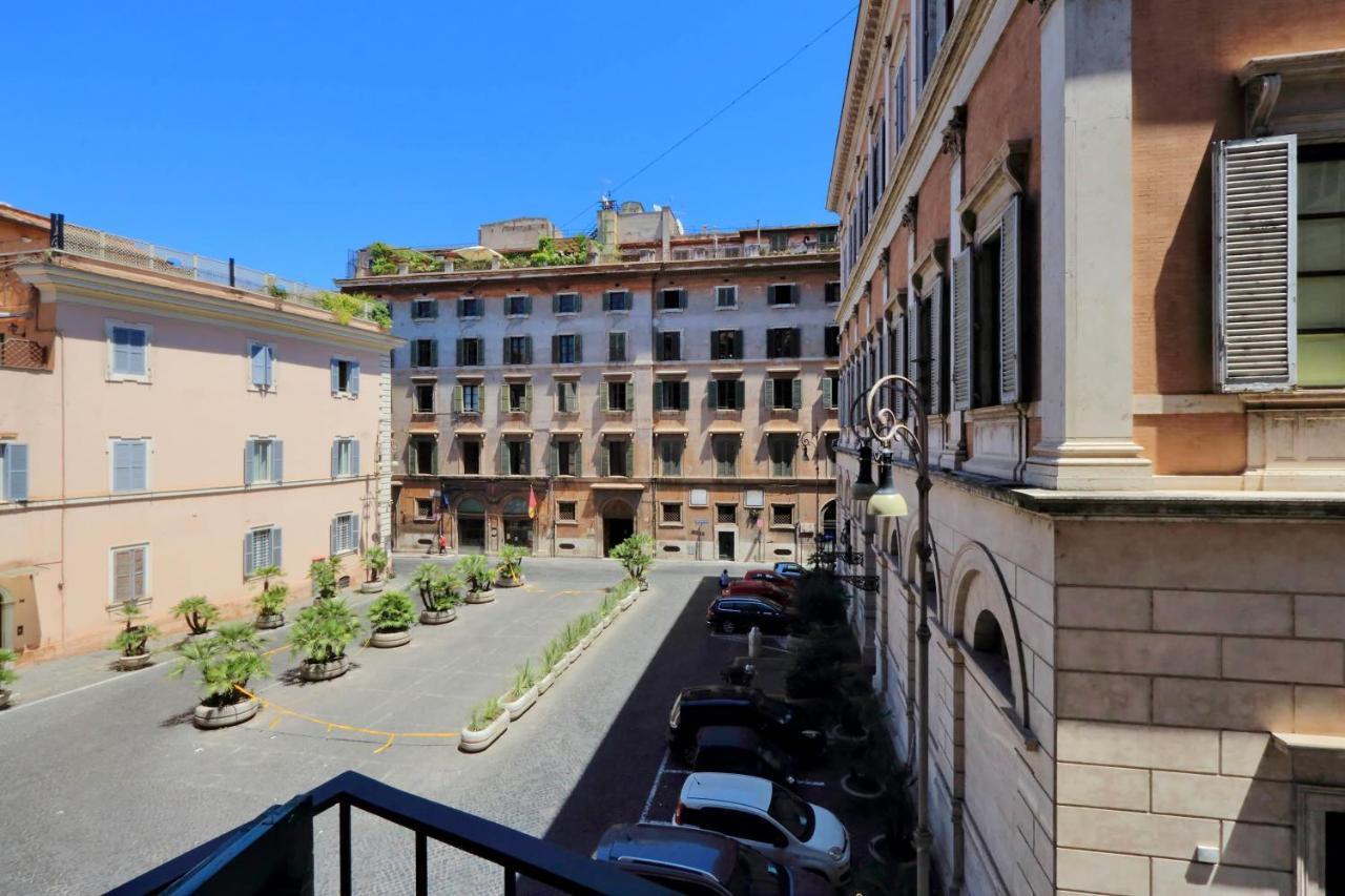 Piazza Venezia Grand Suite Roma Exterior foto