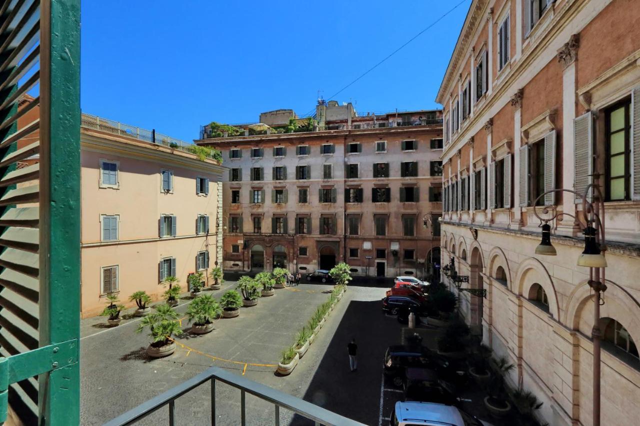 Piazza Venezia Grand Suite Roma Exterior foto